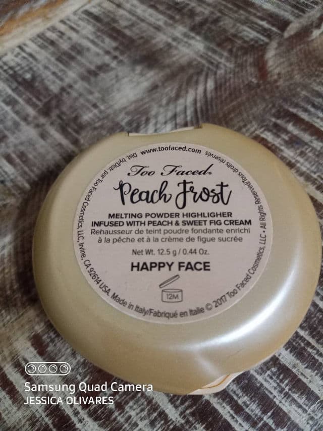 Too Faced Peach Frost Melting Powder Highlighter review photo by Jolivares1717