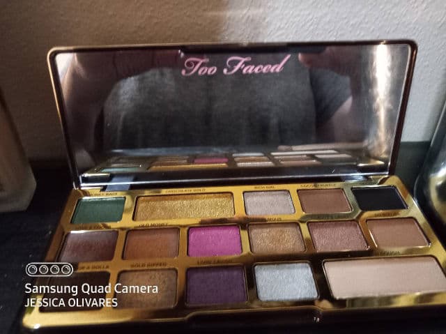 Too Faced Chocolate Gold Eyeshadow Palette review photo by Jolivares1717