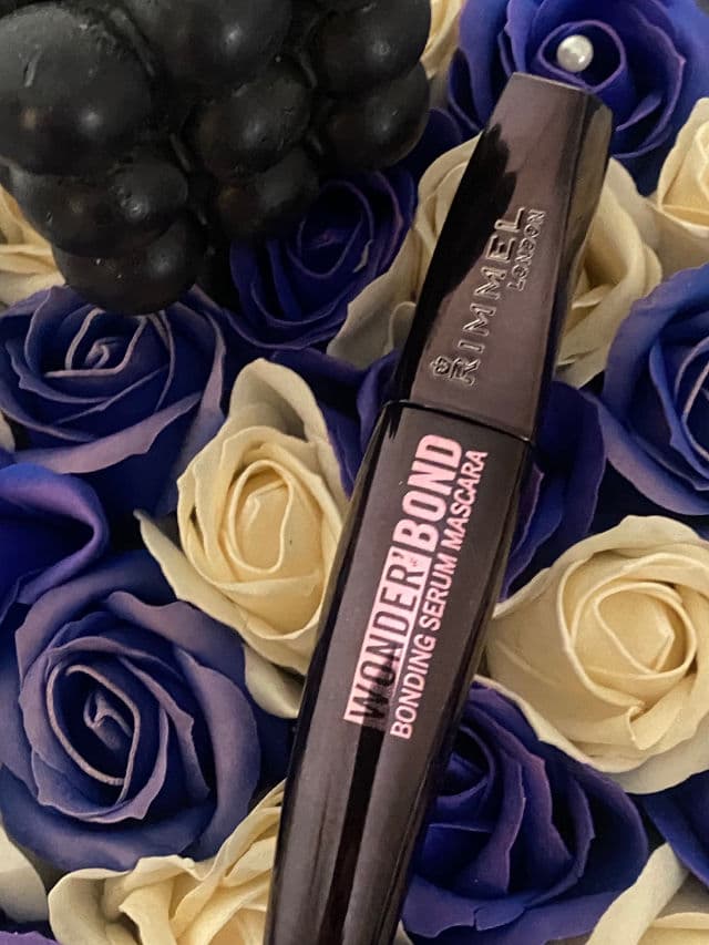 Rimmel Wonder Volume Thrill Seeker Mascara review photo by Remlisious1 