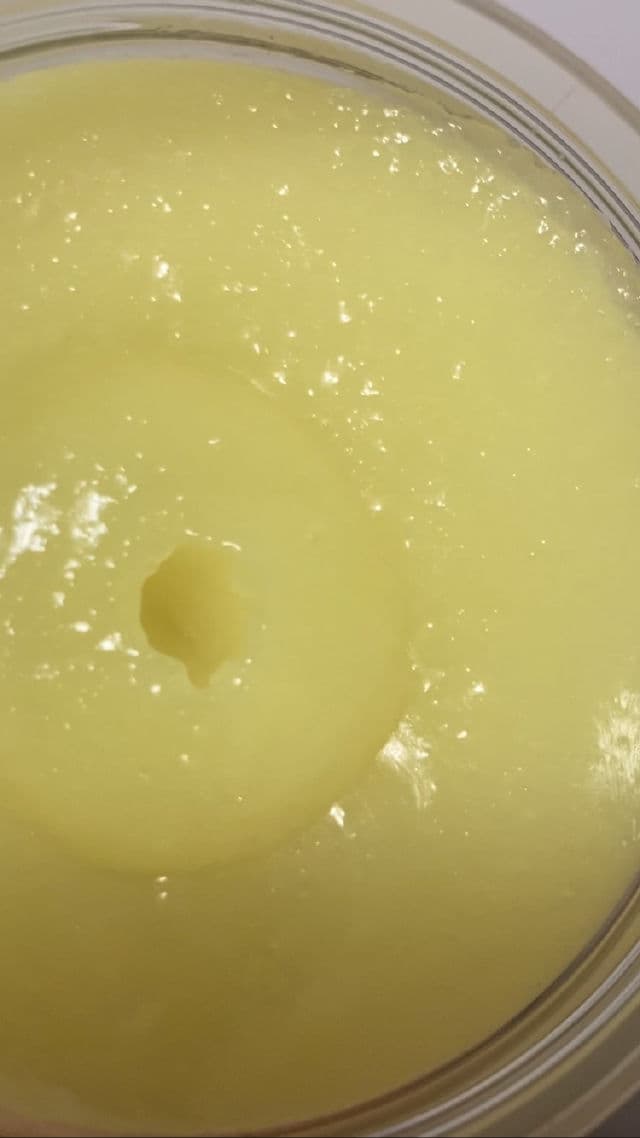 Ziaja Lemon Cake Body Scrub review photo by Beautyadictas