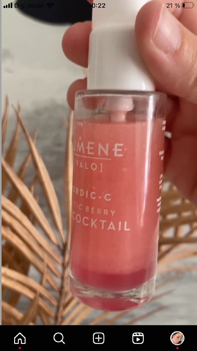 Lumene Nordic-C Arctic Berry Oil-Cocktail review photo by Beautyadictas