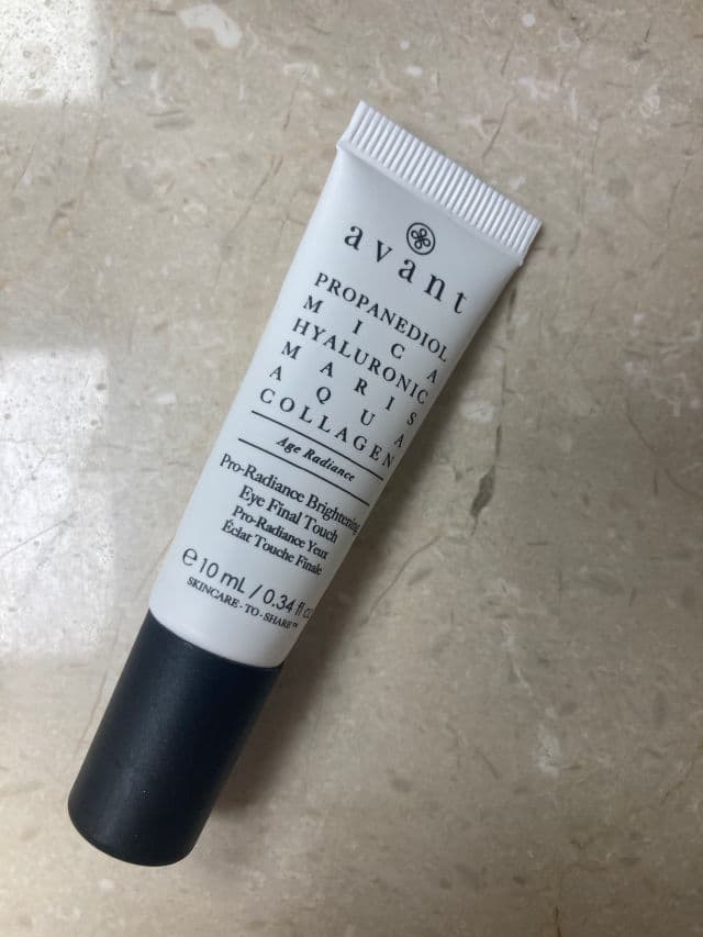 Avant Skincare Pro-Radiance Brightening Eye Final Touch review photo by Beautyadictas
