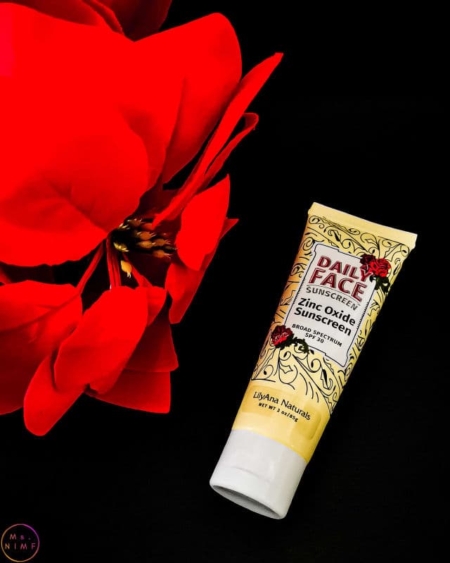 LilyAna Naturals Daily Face Sunscreen SPF30 review photo by MsNIMF