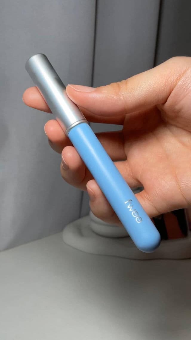 fwee Fingerlike Silicone Lip Brush review photo by grwashii