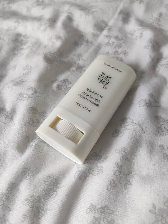 BEAUTY OF JOSEON Matte Sun Stick Mugwort + Camelia review photo by skinwithmadsx
