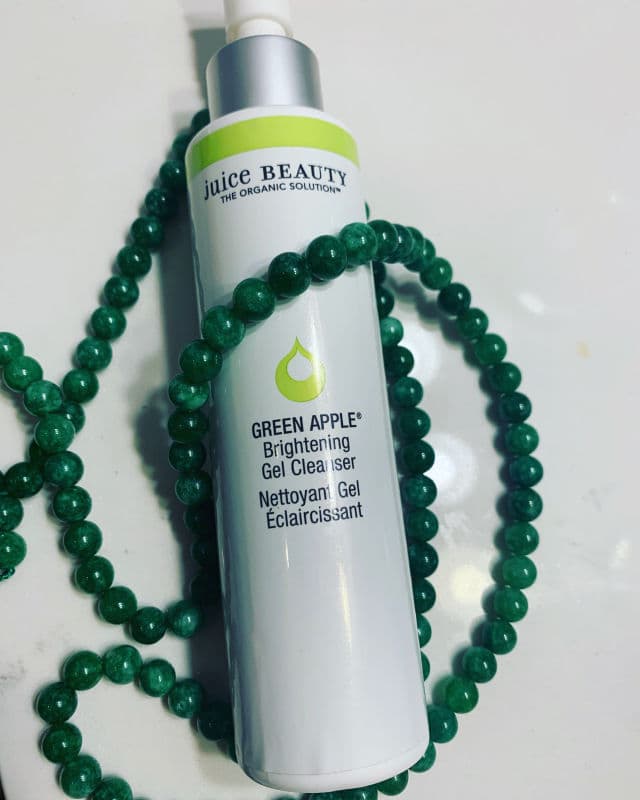 Juice Beauty GREEN APPLE Brightening Gel Cleanser review photo by gl0wwithme