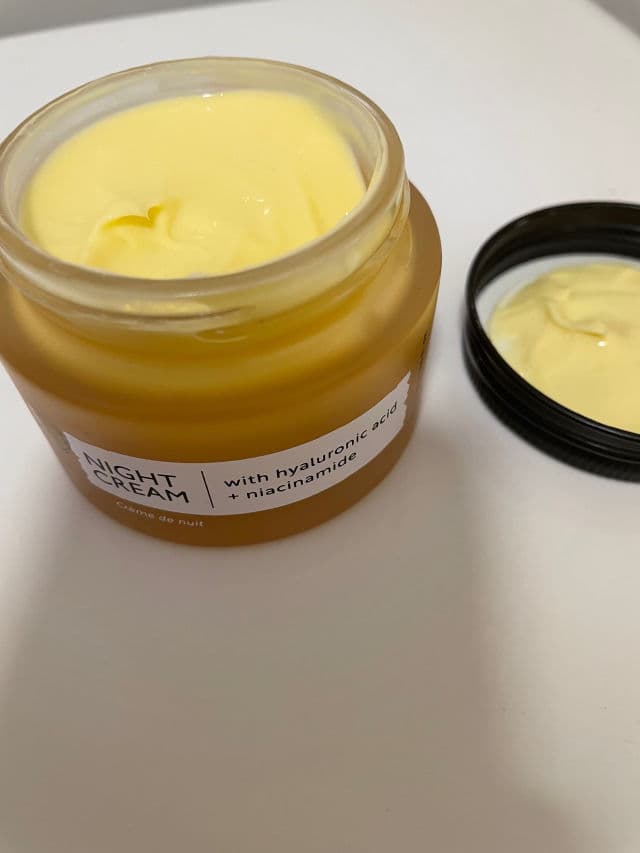 UpCircle Night Cream with Hyaluronic Acid & Niacinamide review photo by shell979