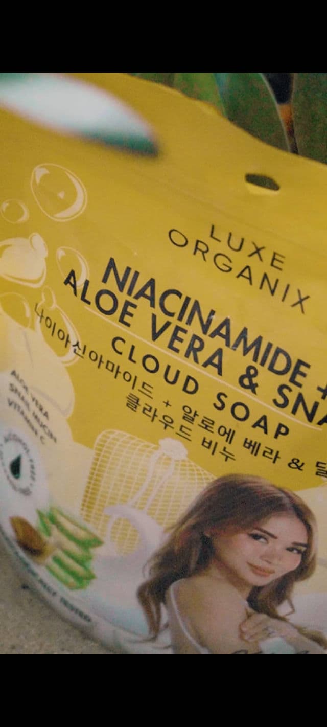 Luxe Organix Aloe Vera & Snail Moisturizing Cloud Soap review photo by PickyGlay