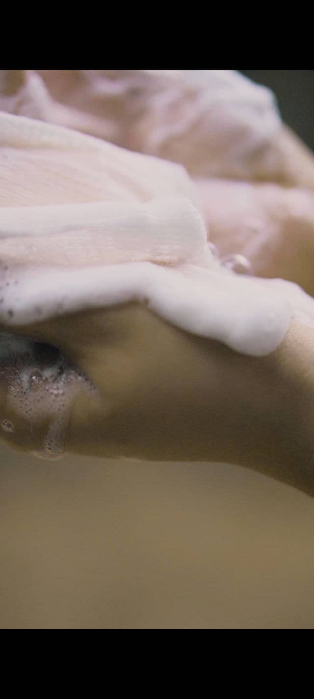 Luxe Organix Aloe Vera & Snail Moisturizing Cloud Soap review photo by PickyGlay