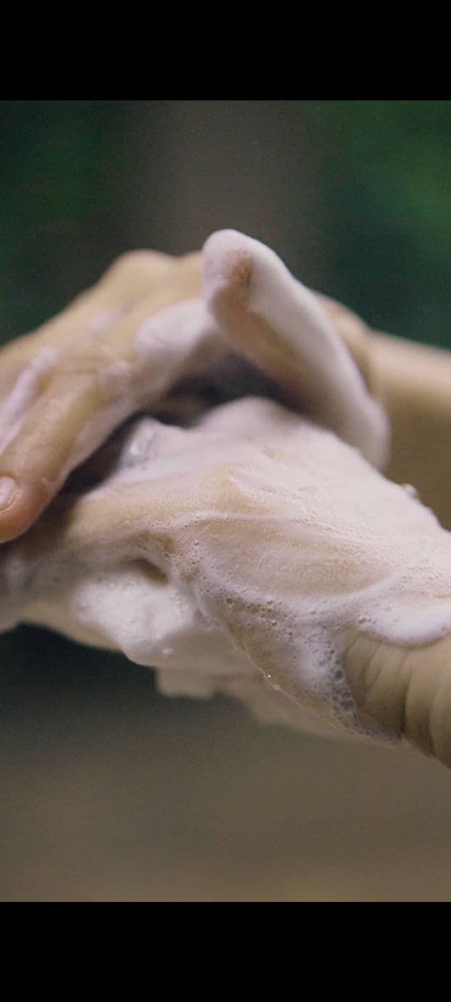 Luxe Organix Aloe Vera & Snail Moisturizing Cloud Soap review photo by PickyGlay