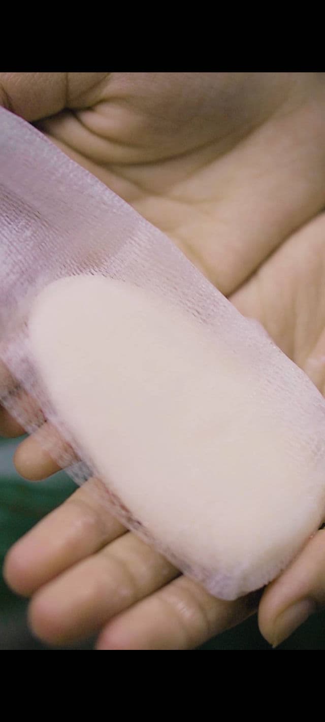 Luxe Organix Aloe Vera & Snail Moisturizing Cloud Soap review photo by PickyGlay