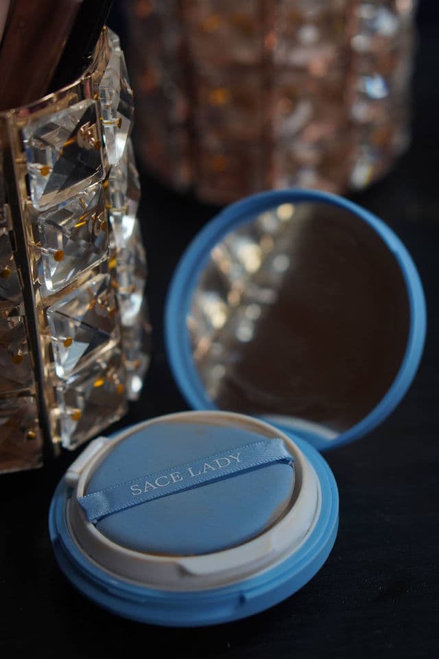 Sace Lady BB Cushion Foundation Oil Control Matte Natural Finish Air Cushion review photo by PickyGlay