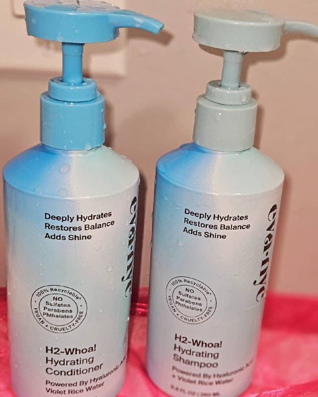 Eva NYC H2-Whoa! Hydrating Conditioner review photo by ShaniceKB