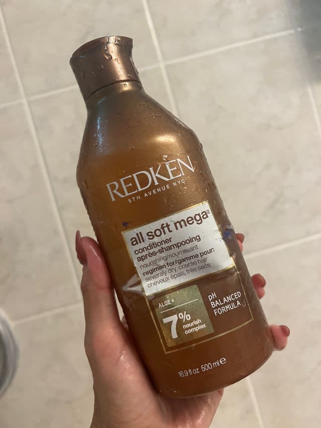 Redken All Soft Mega Conditioner review photo by Dcolon