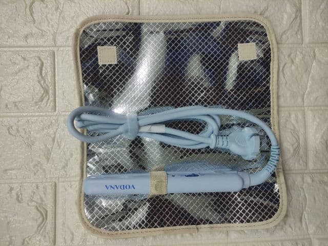 VODANA Pocket Mini Flat Iron review photo by Avisan