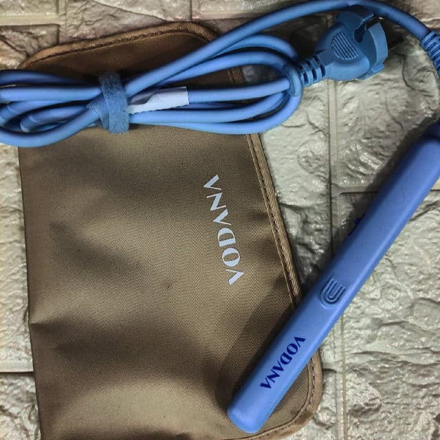 VODANA Pocket Mini Flat Iron review photo by Avisan