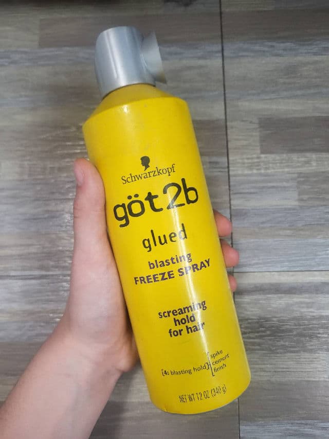 Schwarzkopf Got2b Glued Blasting Freeze Hairspray review photo by Char00
