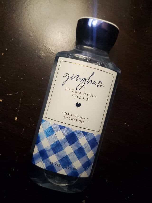 Bath & Body Works Gingham Shower Gel review photo by luvmeeh89