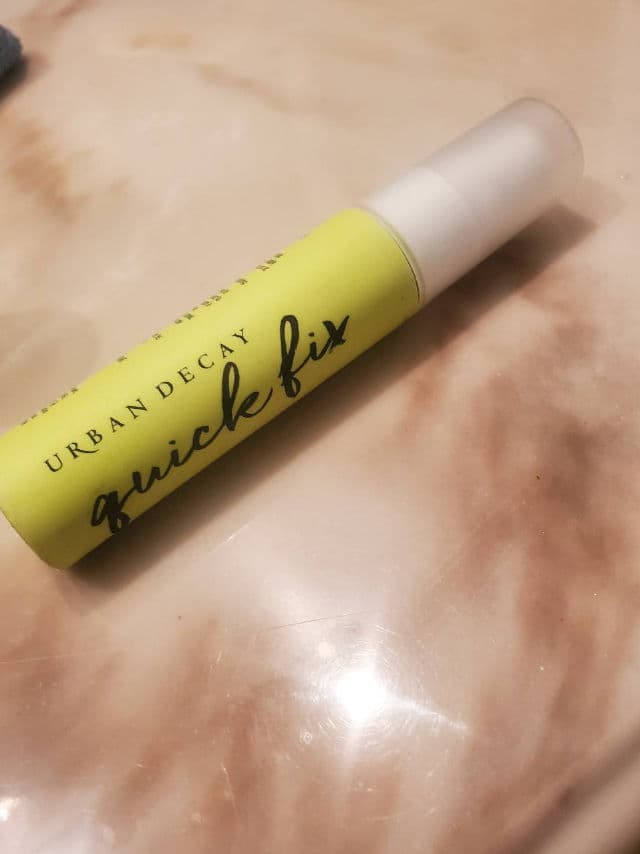 Urban Decay Quick Fix Hydra-Charged Complexion Prep Spray review photo by luvmeeh89