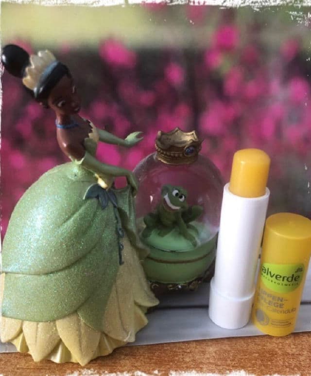 Alverde Naturkosmetik Sensitiv Sonnen Lippenpflege LSF 30 review photo by beautyismygossip