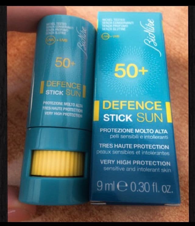 BioNike Defence Sun Stick SPF50 review photo by beautyismygossip