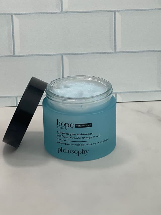 philosophy Hope In A Jar Water Cream Hyaluronic Glow Moisturizer review photo by sarahb3