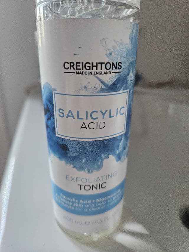 Creightons Salicylic Acid Exfoliating Tonic  review photo by kagu