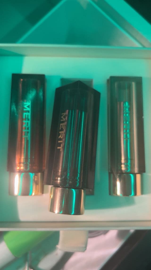 MERIT Beauty Signature Lip review photo by XomelissaaXo