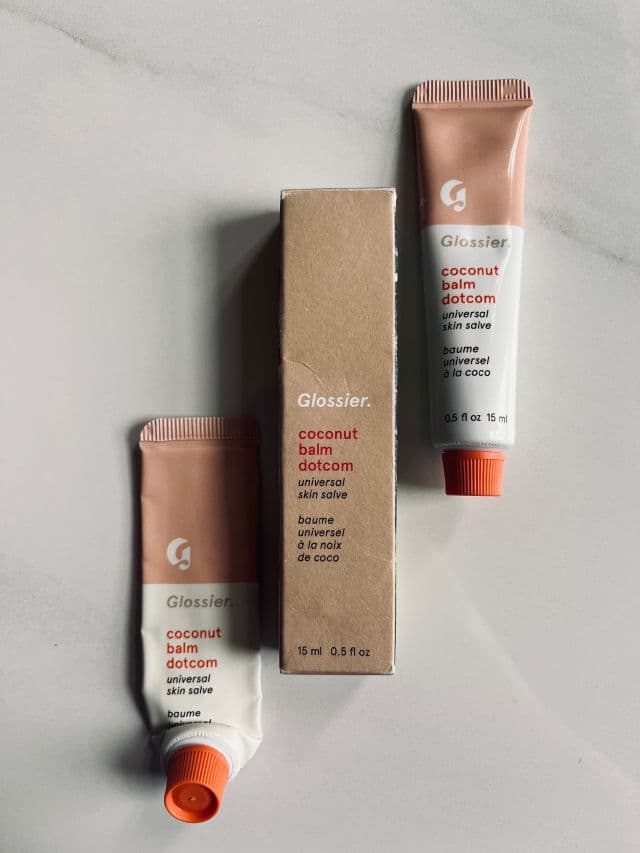 Glossier Coconut Balm Dotcom review photo by sosie