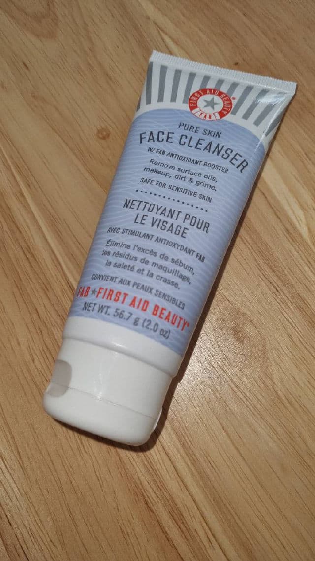 First Aid Beauty Face Cleanser review photo by SaViDi