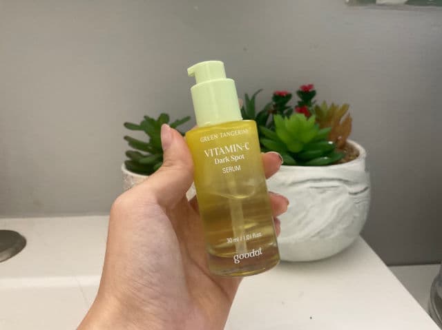 GOODAL Green Tangerine Vita C Dark Spot Care Serum review photo by bunnynans