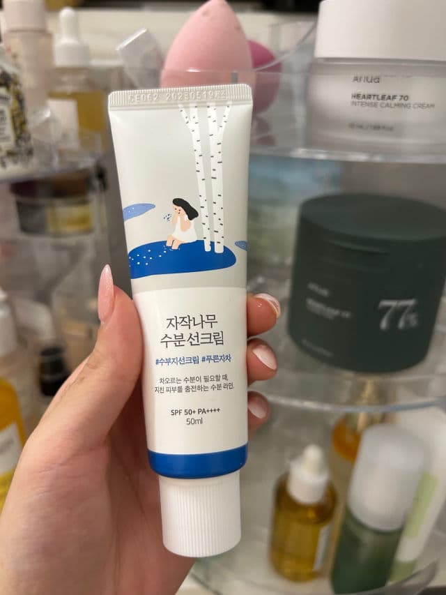 Round Lab Birch Juice Moisturizing Sun Cream SPF50+ PA++++ review photo by bunnynans