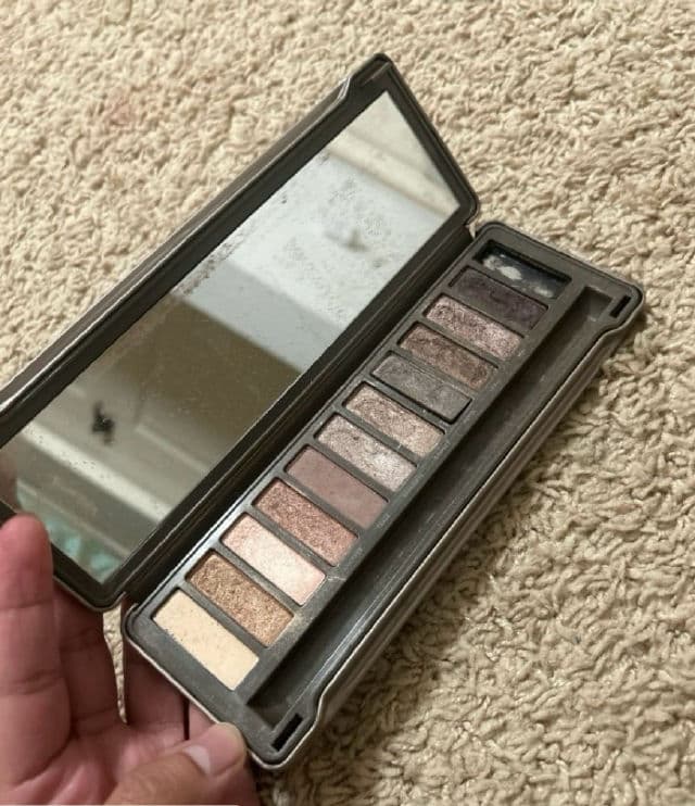 Urban Decay Naked2 Eyeshadow Palette	 review photo by Creativemom