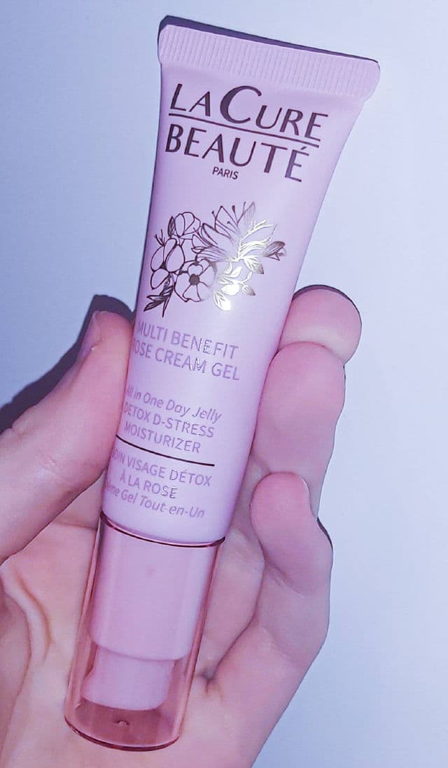 La Cure Beauté Multi Benefit Rose Cream Gel review photo by sofikoo