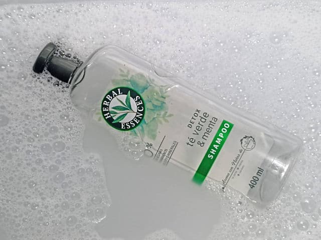 Herbal Essences Repair Argan Oil of Morocco Shampoo review photo by daaaanyugc