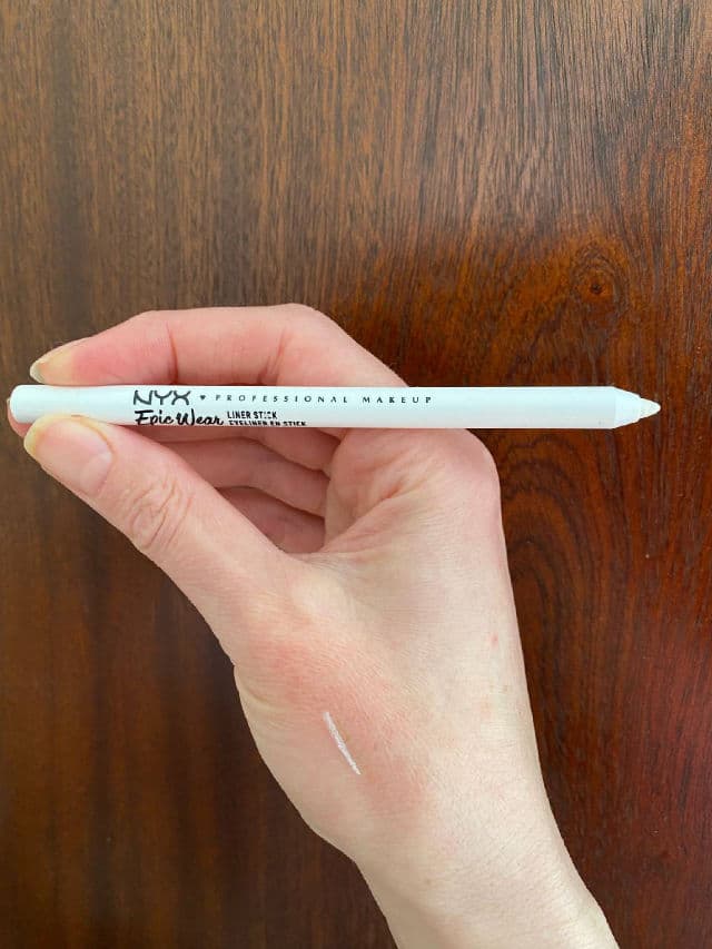 Nyx Cosmetics Epic Wear Waterproof Eyeliner Stick - 08 Pitch Black review photo by Dziosefina40