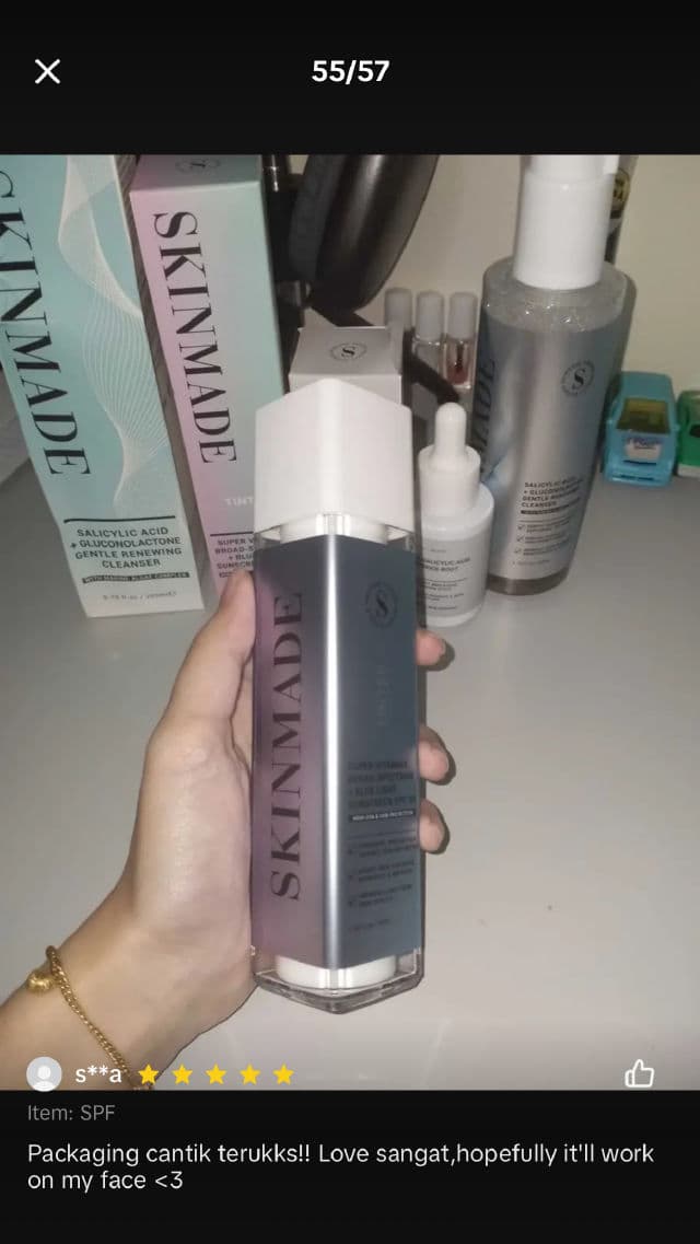 SKINMADE Super Vitamins Broad-Spectrum + Blue Light Sunscreen SPF50+ PA++++ review photo by mairaa