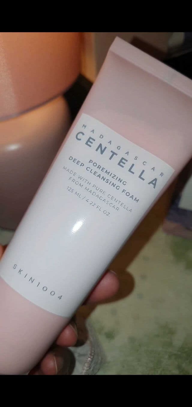 SKIN1004 Madagascar Centella Poremizing Deep Cleansing Foam review photo by ambreenk