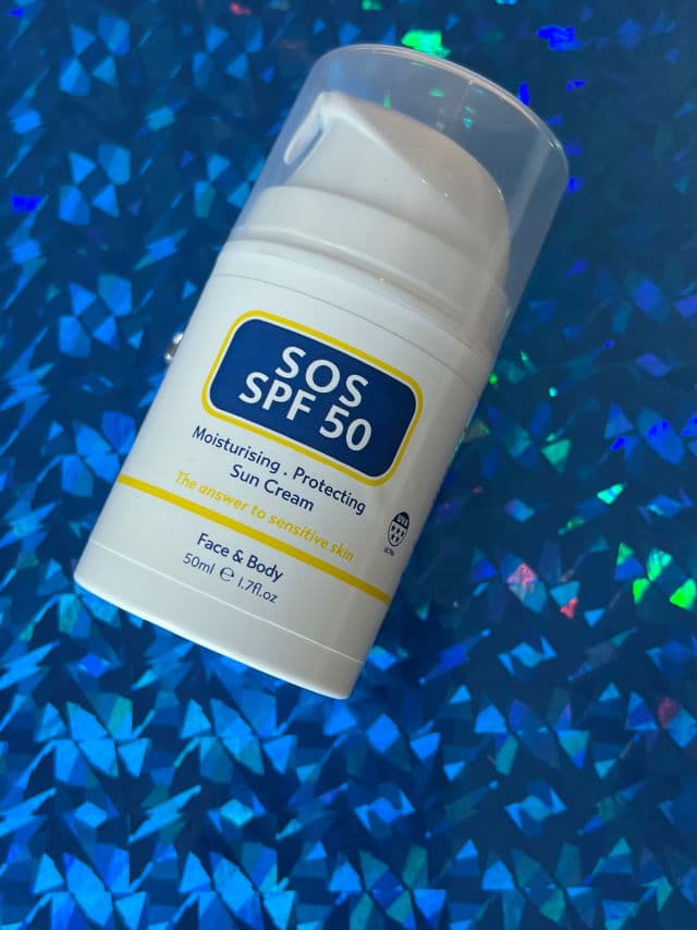 SOS Serum SOS SPF 50 Sun Cream review photo by Zebbyzee
