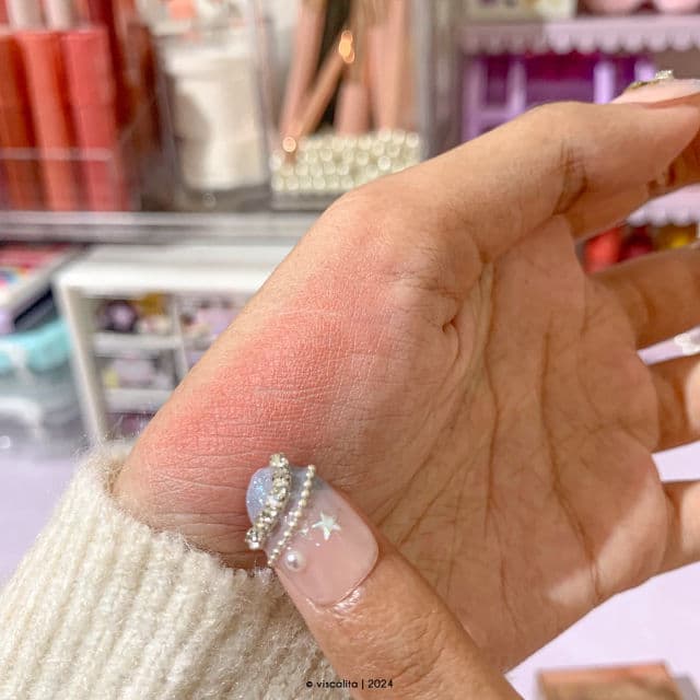 ESQA Blush review photo by viscalita