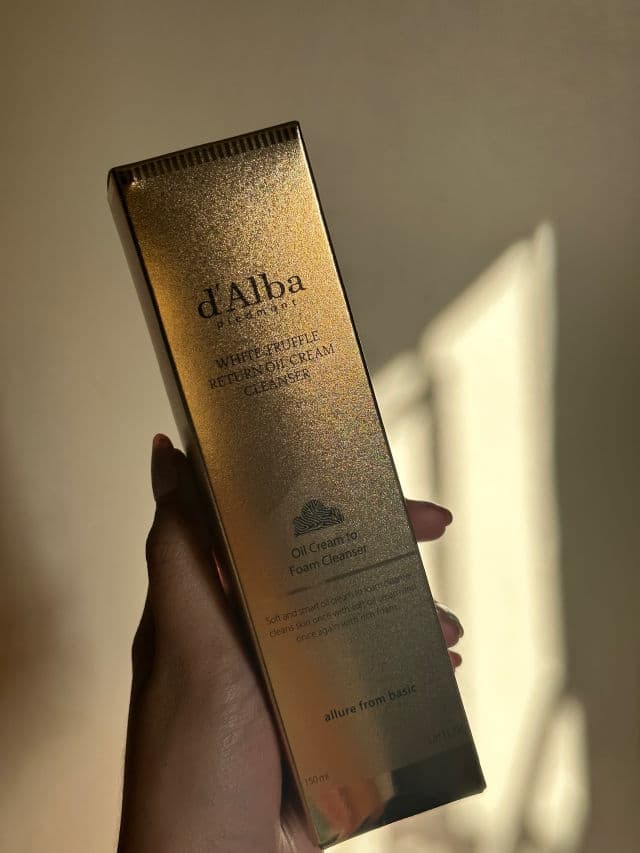 D' Alba Piedmont White Truffle Return Oil Cream Cleanser review photo by EfeyCM