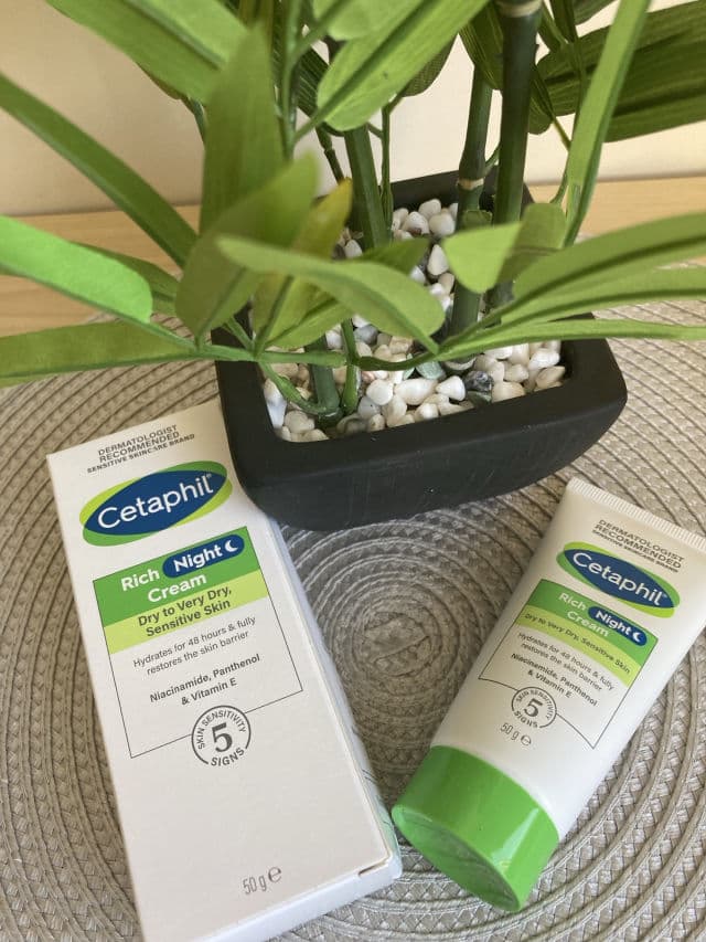 Cetaphil Rich Night Cream review photo by Freetest 