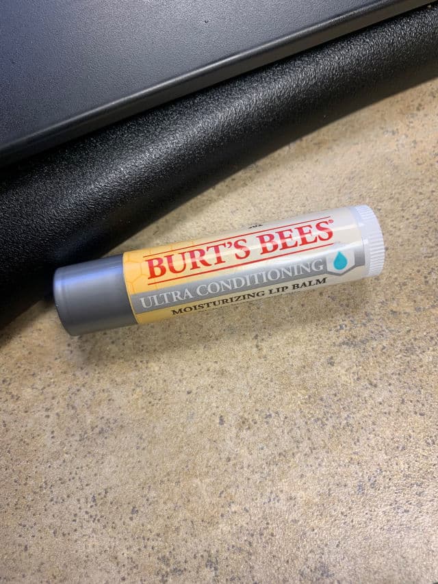 Burt's Bees Ultra Conditioning Lip Balm review photo by Paxton96