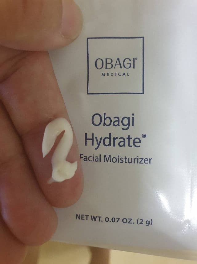 Obagi Hydrate Facial Moisturizer review photo by Manilaa