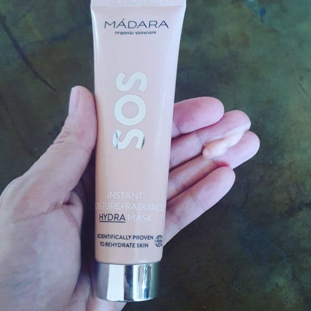 Madara Cosmetics SOS Hydra Mask Moisture + Radiance review photo by Manilaa