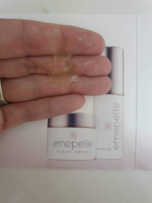 emepelle Serum review photo by Manilaa