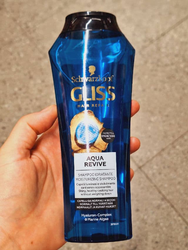Schwarzkopf Gliss Aqua Revive Moisturizing Shampoo review photo by angelaemike90