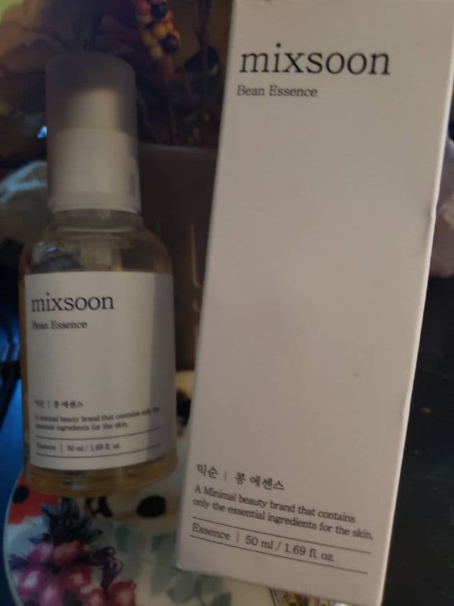 MIXSOON Bean Essence review photo by SelfcareLadyJayne