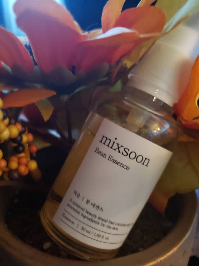 MIXSOON Bean Essence review photo by SelfcareLadyJayne