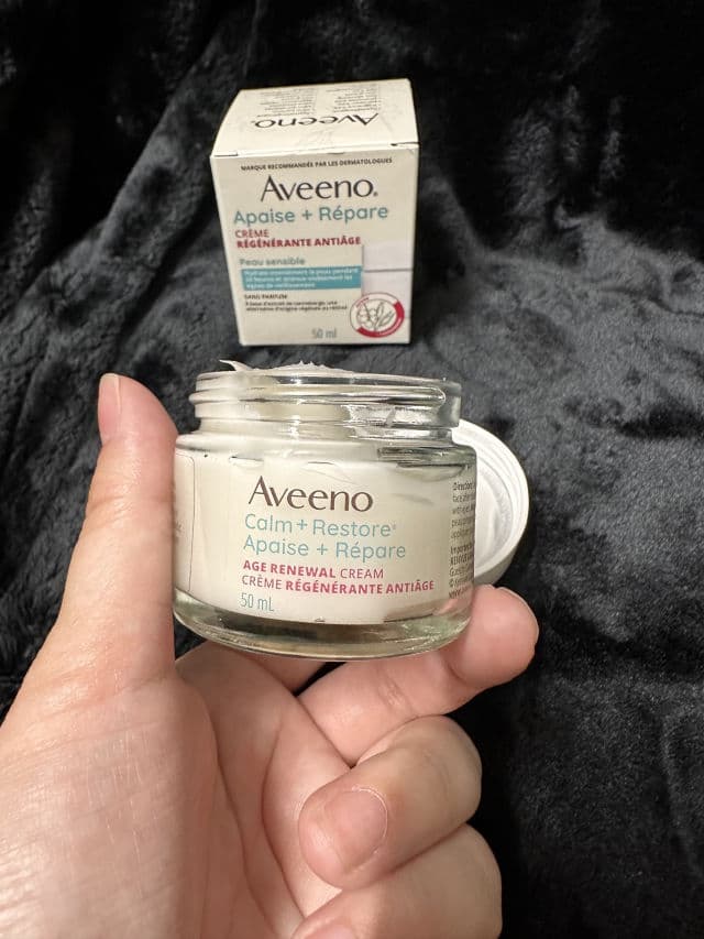 Aveeno Calm + Restore Redness Relief Moisturizing Cream review photo by Marysh92